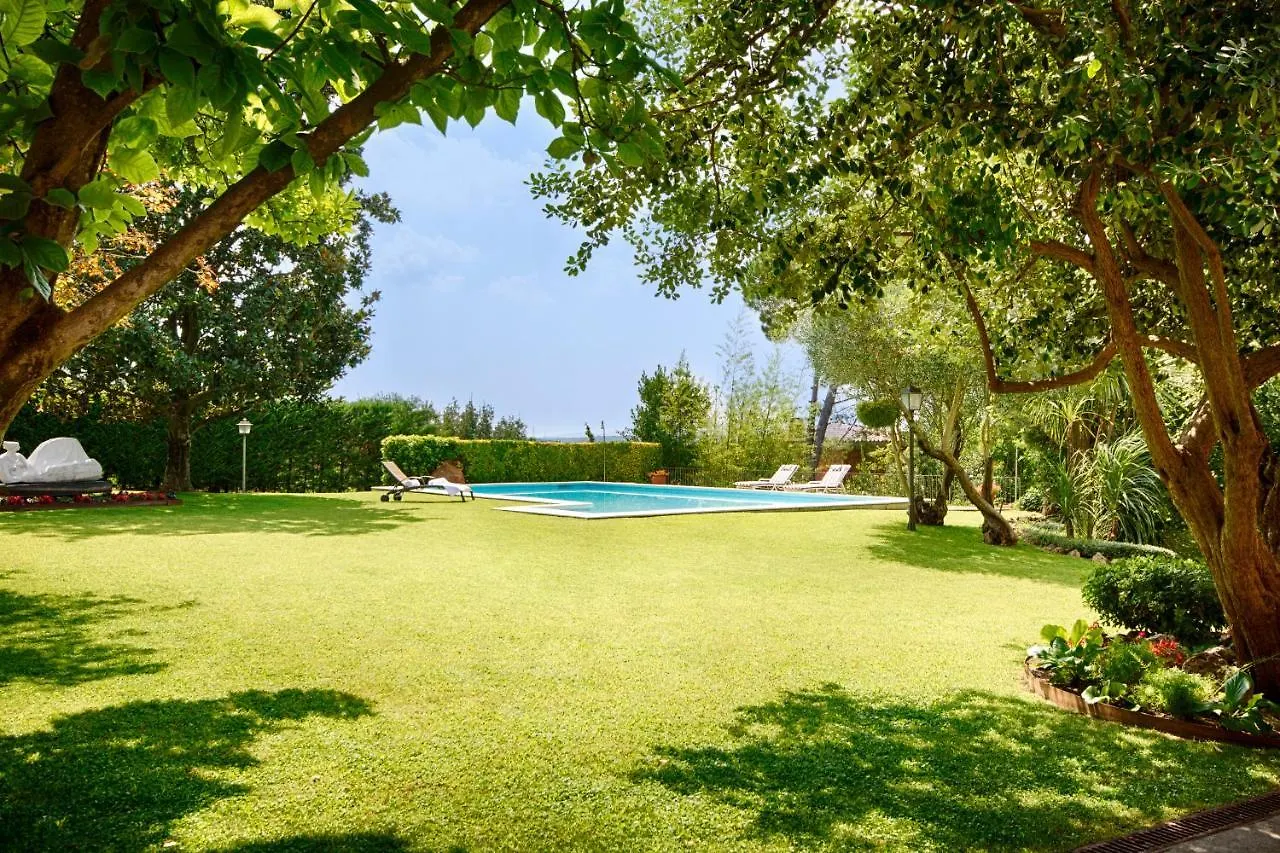 **** Guest house El Porxo B&B Girona Spain