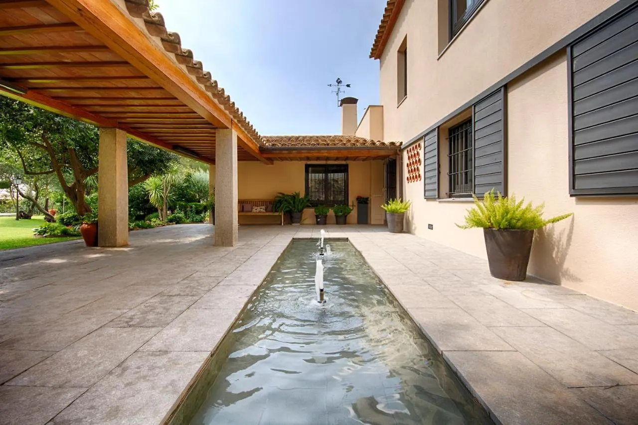Guest house El Porxo B&B Girona